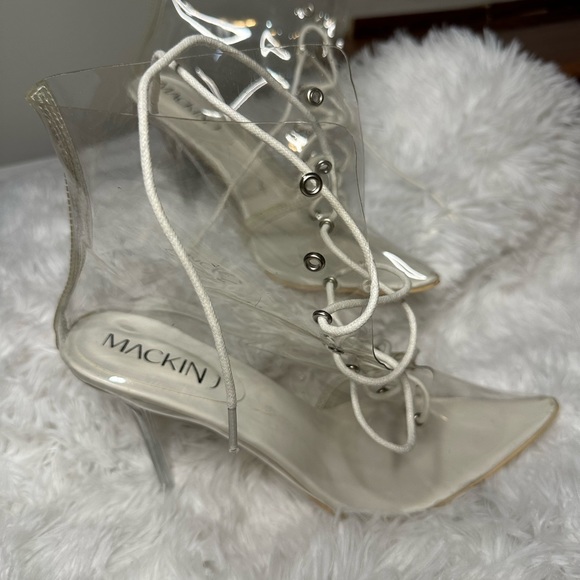 Size 11 clear lace up bootie - Picture 3 of 3